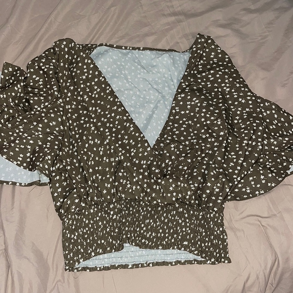 Never been worn cute top!